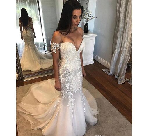 Gorgeous Lace Mermaid Wedding Dresses Sweetheart Neck Sheer