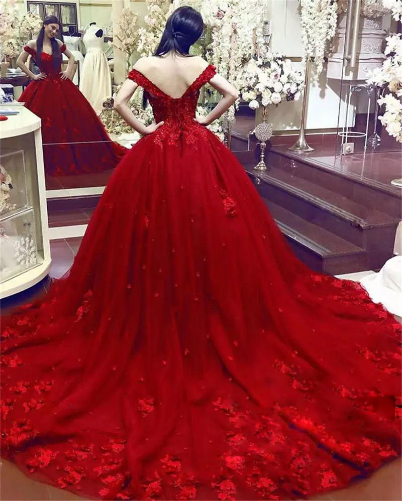 Fascinating Arabic Dubai Wedding Gown Beaded Lace Applique Hand Made Flowers Bridal Dress Glamorous Red Tulle Chapel Train Wedding Dresses
