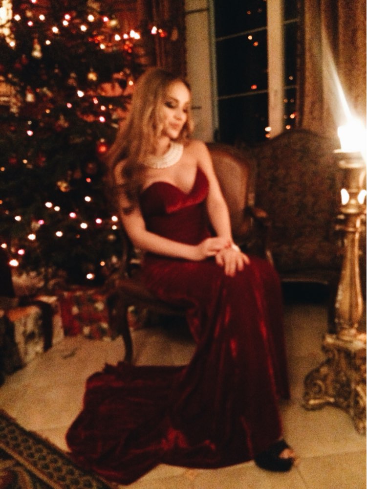 Robe De Soiree Burgundy Mermaid Prom Dresses 2016 Women Long Train Robe De Soiree Burgundy Mermaid Prom Dresses 2016 Women Long Train Ed Red Wine Velvet Evening Dress Vestido Festa