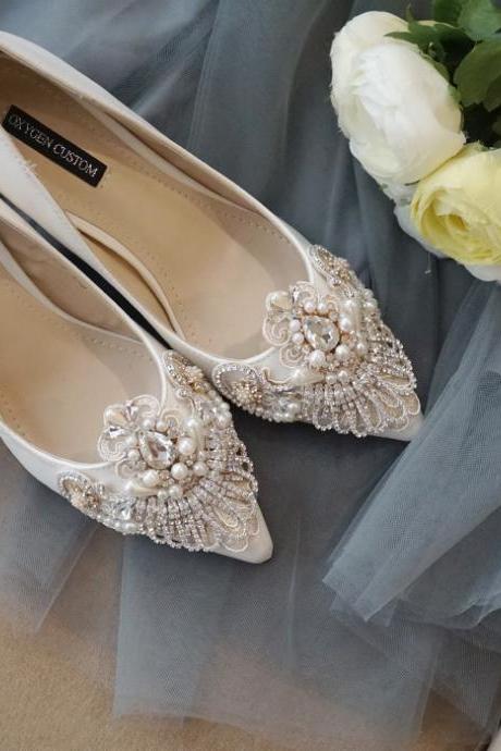 Pointed Toe High Heel Pumps Adorned With Rhinestone And Pearl Beading Embroidery , Bridal Shoes, Bridesmaids Shoes, Prom Heels